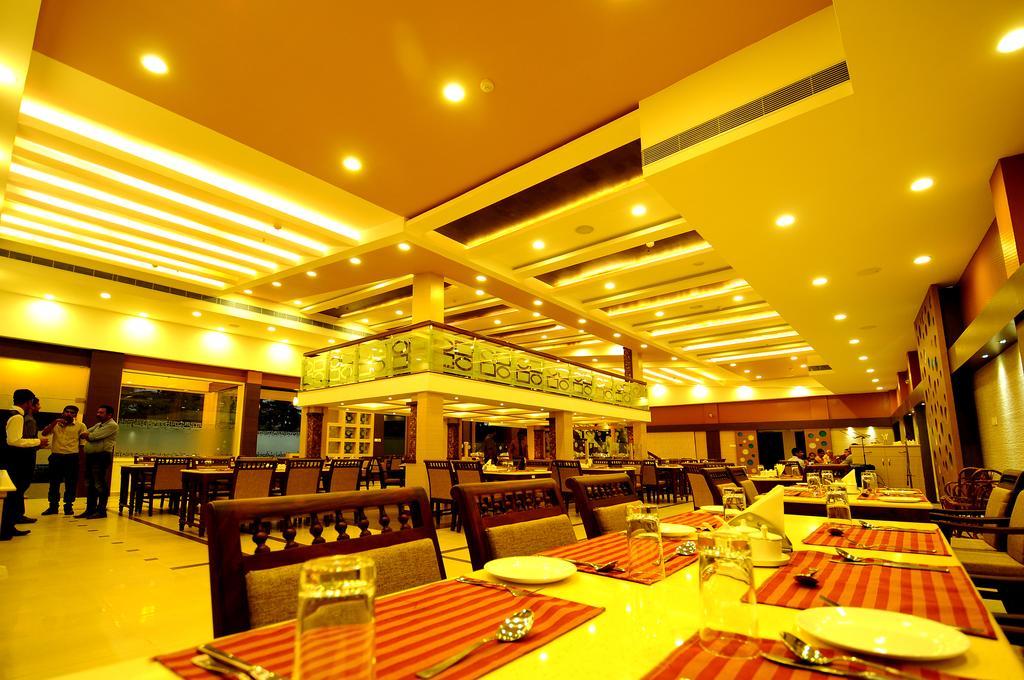 Hotel Aida Kottayam Eksteriør bilde