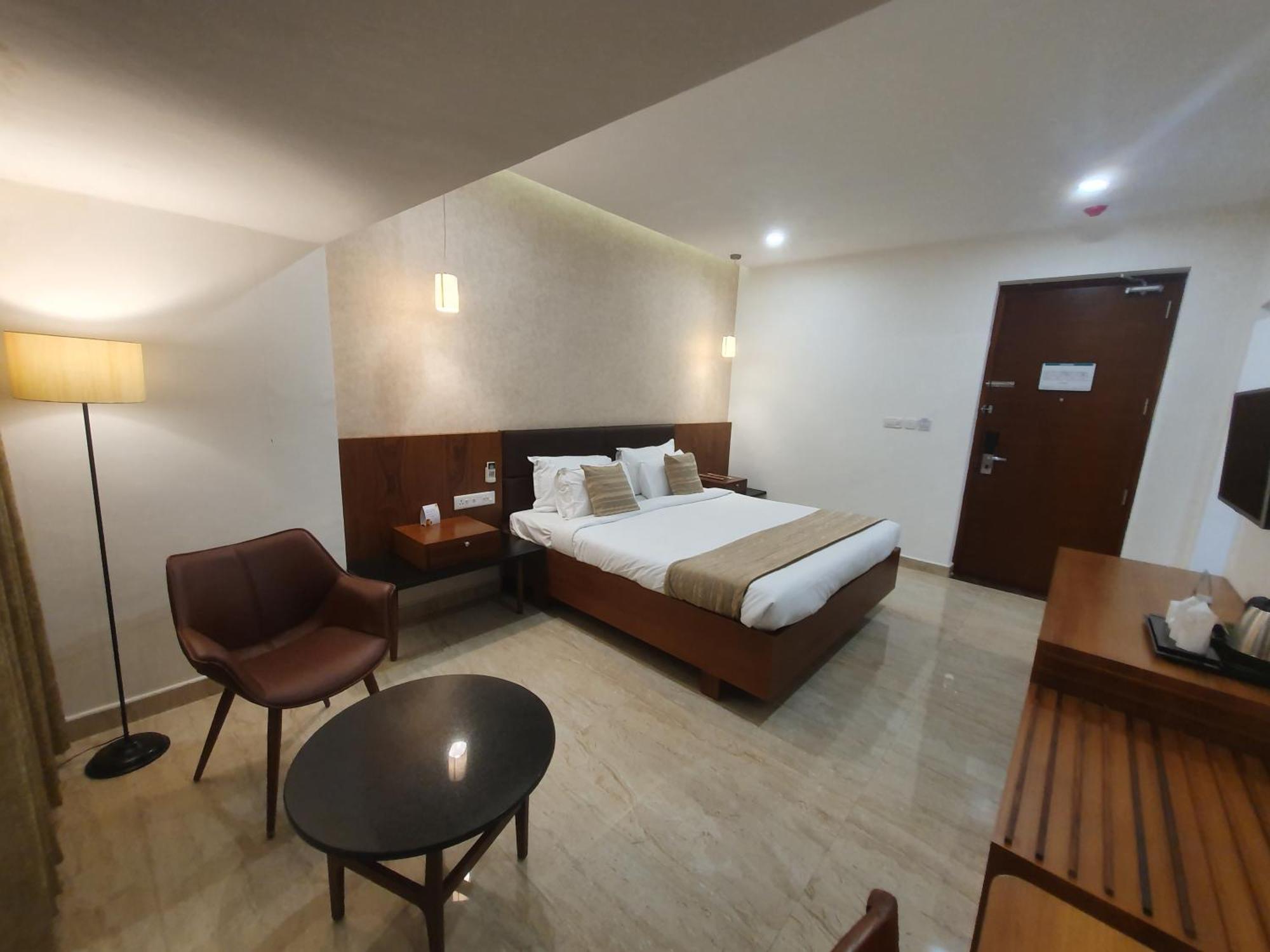 Hotel Aida Kottayam Eksteriør bilde