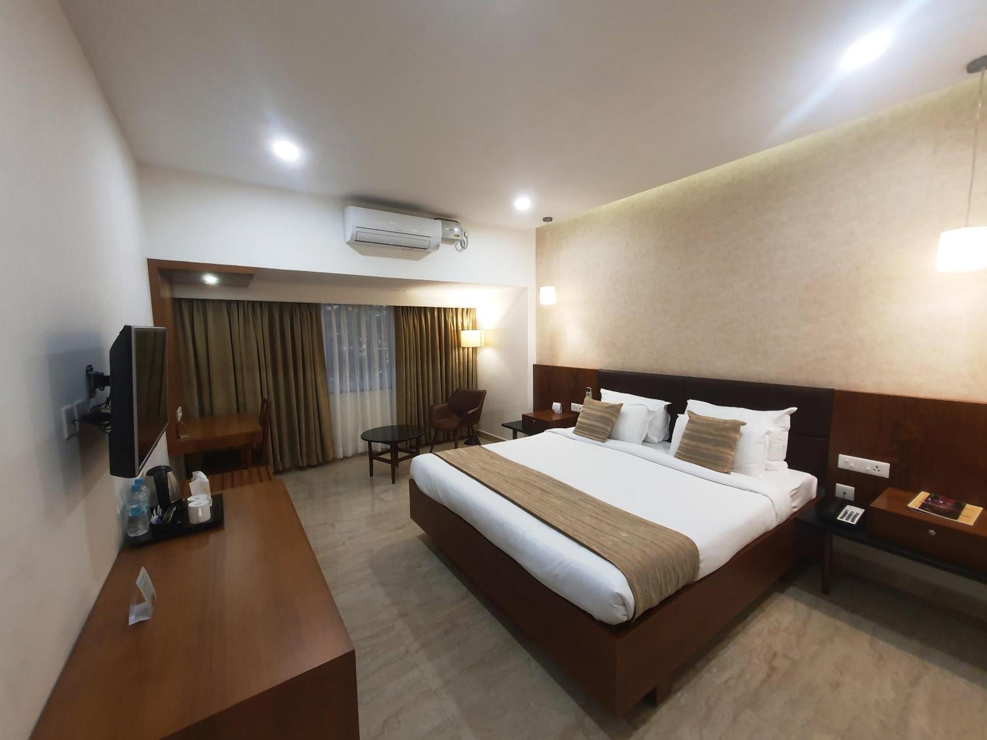 Hotel Aida Kottayam Eksteriør bilde