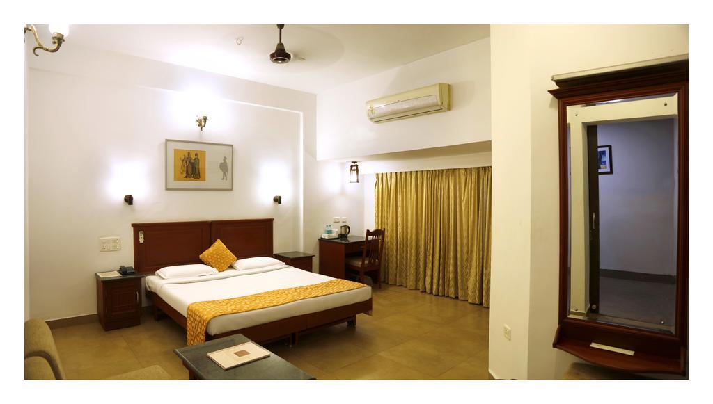 Hotel Aida Kottayam Eksteriør bilde