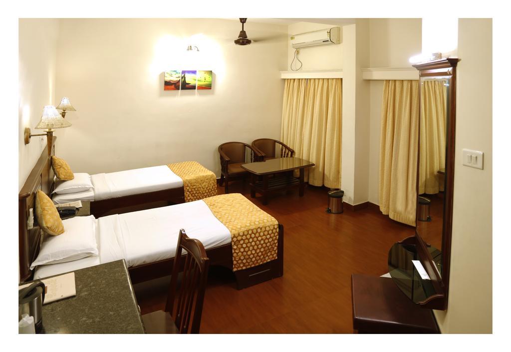 Hotel Aida Kottayam Eksteriør bilde