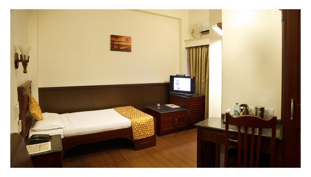 Hotel Aida Kottayam Eksteriør bilde